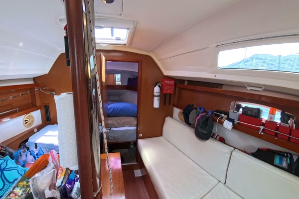Olive Elaine 31ft Beneteau Yacht For Sale