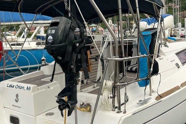 Olive Elaine 31ft Beneteau Yacht For Sale