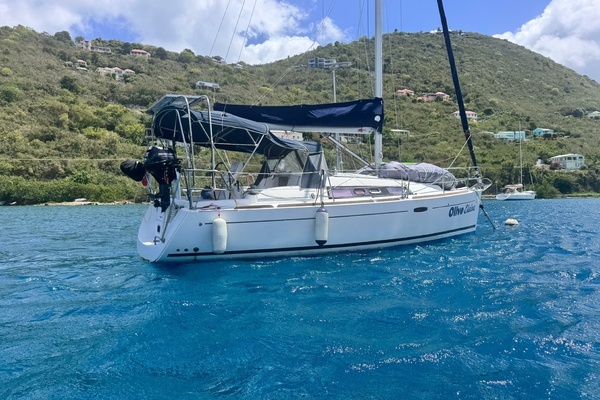 Photo of the 2013 Beneteau Oceanis 31 "Olive Elaine"