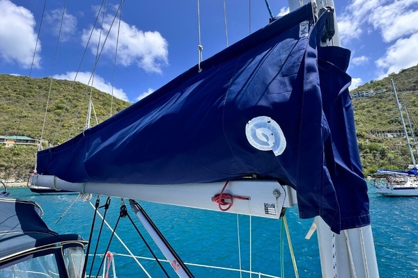 Photo of the 2013 Beneteau Oceanis 31 "Olive Elaine"
