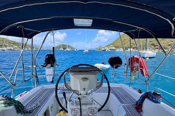 Olive Elaine 31ft Beneteau Yacht For Sale