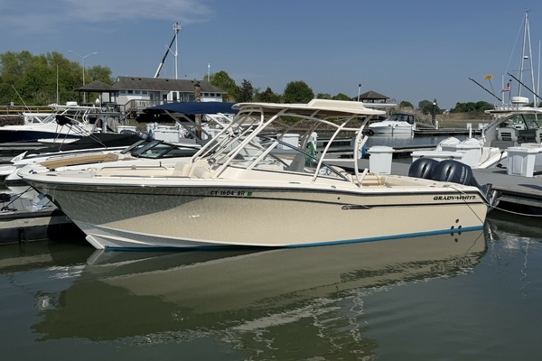 27-ft-Grady-White-2018-275 Freedom- Guilford Connecticut United States  yacht for sale