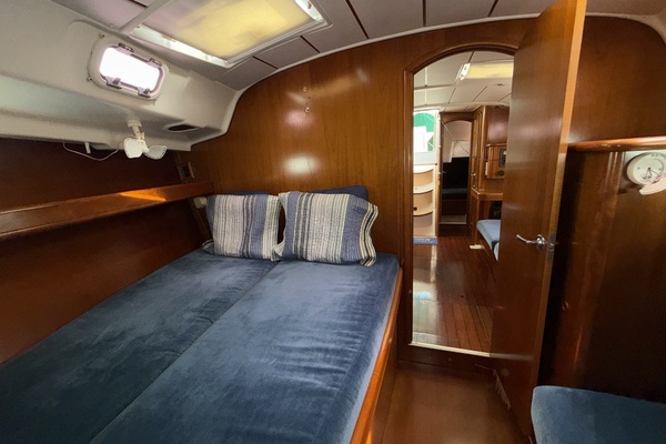 Kole Sere 41ft Beneteau Yacht For Sale