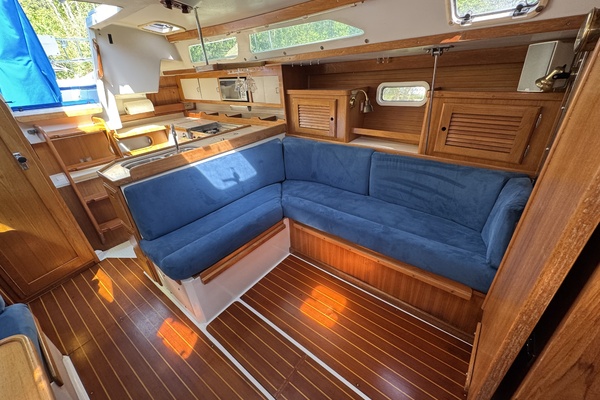 Catharsis 36ft Catalina Yacht For Sale