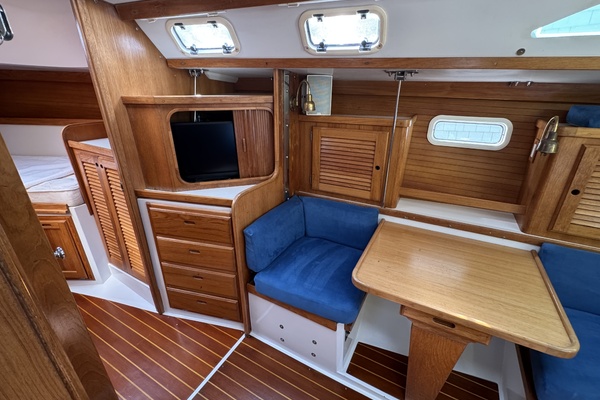 Catharsis 36ft Catalina Yacht For Sale