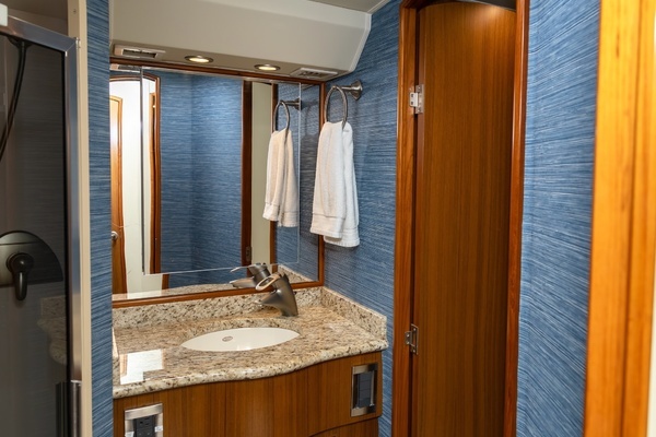 2008 Viking 60