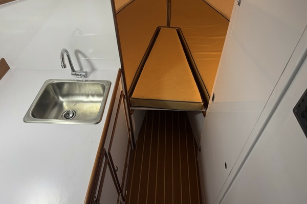 TRUE BLUE 29ft Dyer Yacht For Sale