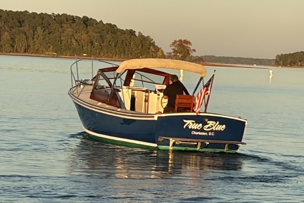 Photo of the 1973 Dyer  "TRUE BLUE"