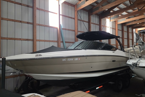 27ft Sea Ray Yacht For Sale