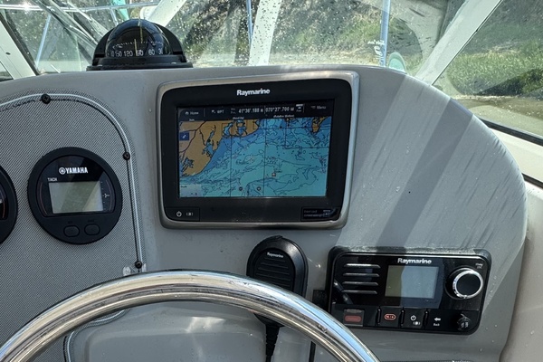 25ft Wellcraft Yacht For Sale