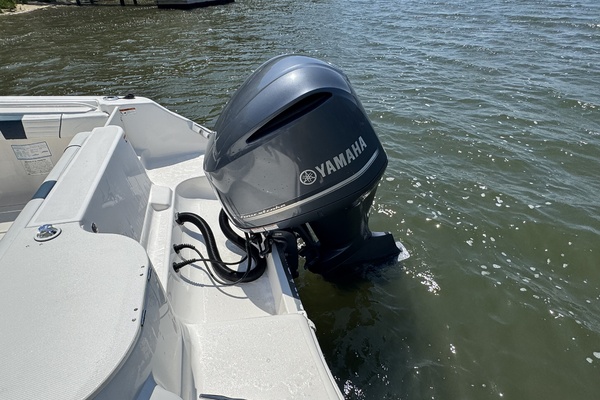 25ft Wellcraft Yacht For Sale
