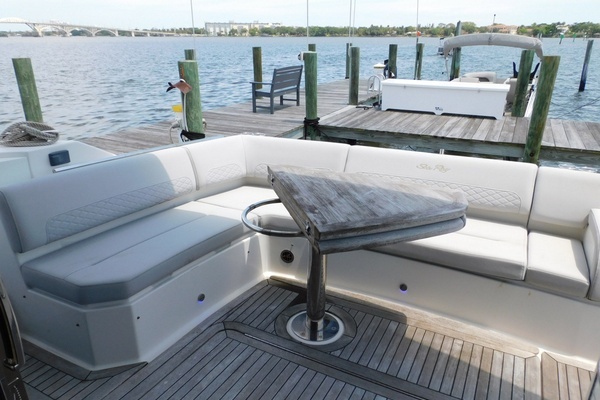 2019 Sea Ray 55