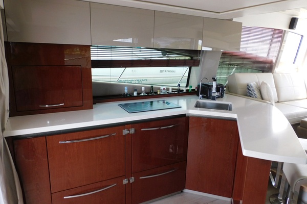 AT LAST 55ft Sea Ray Yacht For Sale