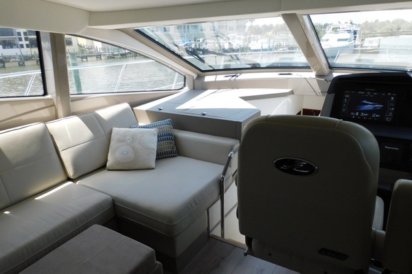 2019 Sea Ray 55
