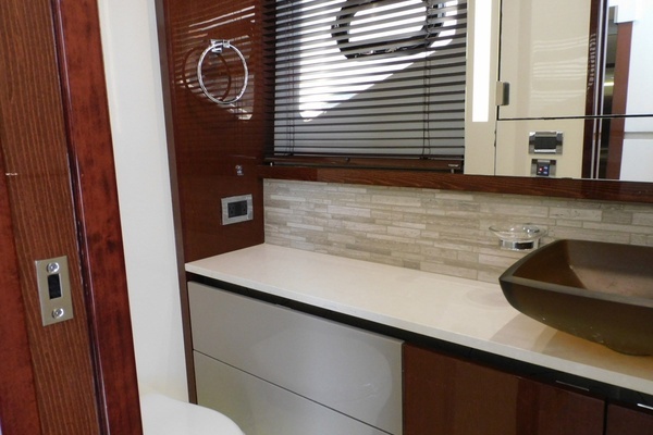 2019 Sea Ray 55