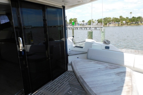 2019 Sea Ray 55