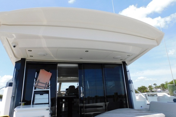 2019 Sea Ray 55