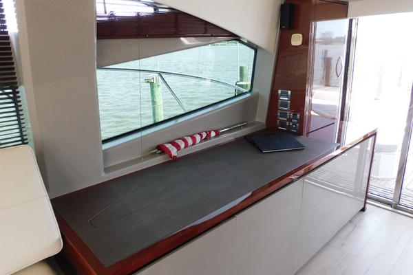 AT LAST 55ft Sea Ray Yacht For Sale