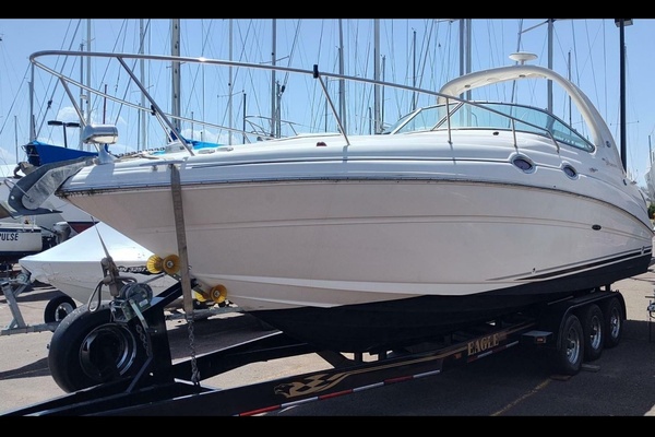28ft Sea Ray Yacht For Sale