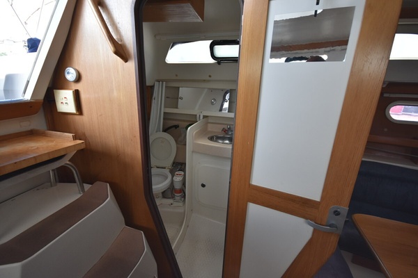 Mezzaluna 31ft Catalina Yacht For Sale