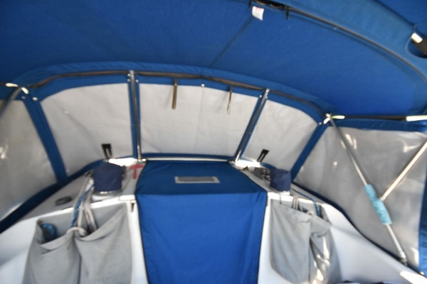 Mezzaluna 31ft Catalina Yacht For Sale