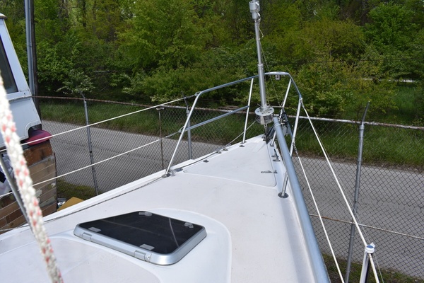 Mezzaluna 31ft Catalina Yacht For Sale