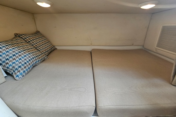 33ft Hydra Sports Yacht For Sale