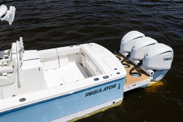 2024 Regulator 34