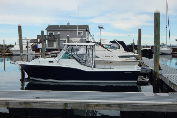 Lady Go Diver 26ft Tillotson Pearson Yacht For Sale