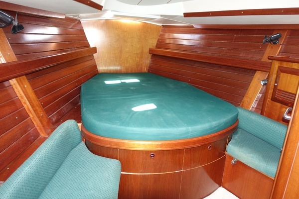 Beneteau 461 Yacht For Sale