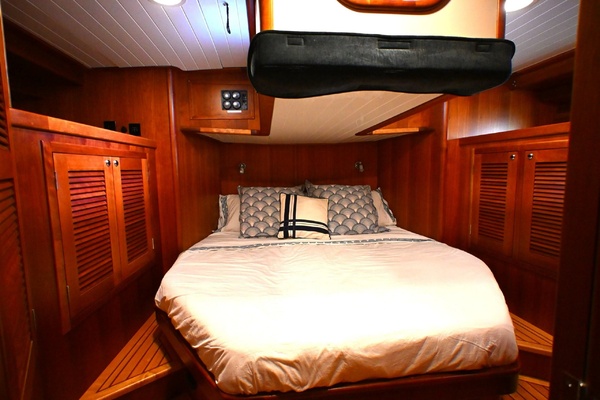 CALLISTI 55ft Waterline Yacht For Sale