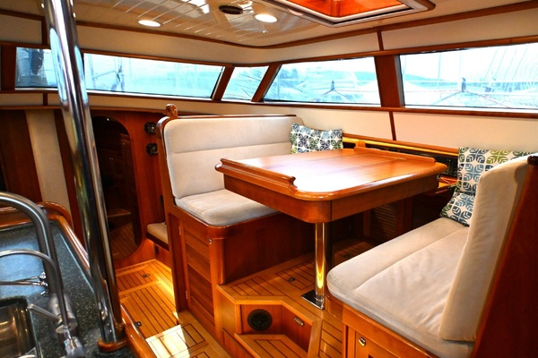CALLISTI 55ft Waterline Yacht For Sale