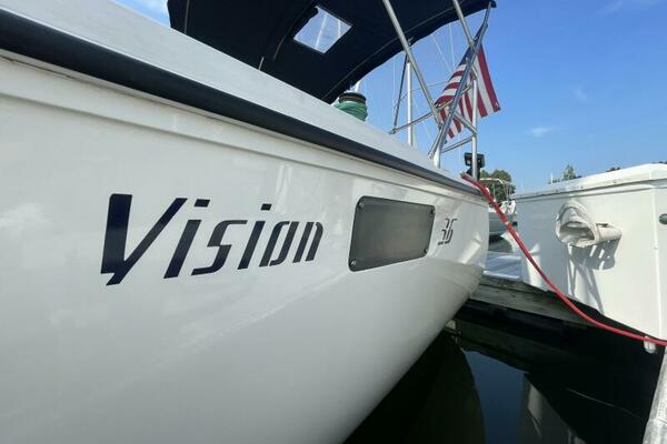 36ft Hunter Yacht For Sale