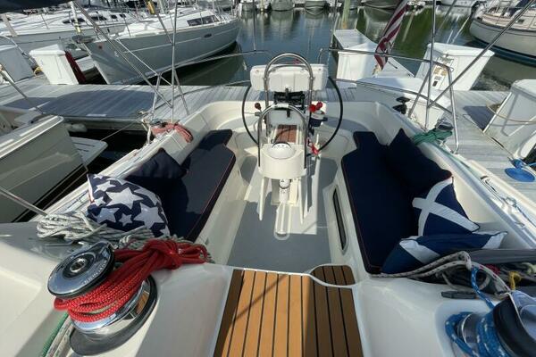 36ft Hunter Yacht For Sale