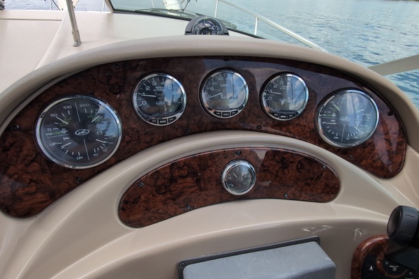 28ft Sea Ray Yacht For Sale