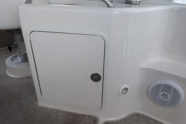 28ft Sea Ray Yacht For Sale