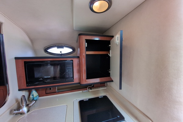 28ft Sea Ray Yacht For Sale
