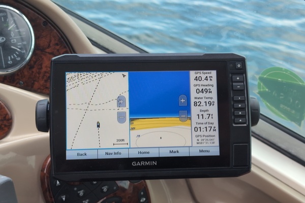 28ft Sea Ray Yacht For Sale