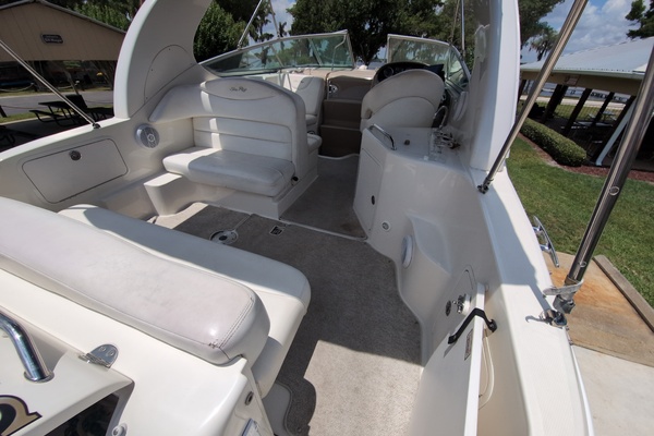 28ft Sea Ray Yacht For Sale