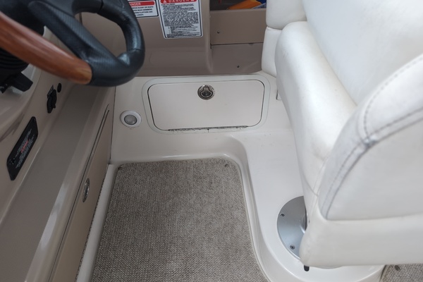 28ft Sea Ray Yacht For Sale