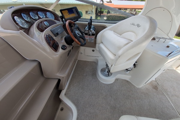 28ft Sea Ray Yacht For Sale