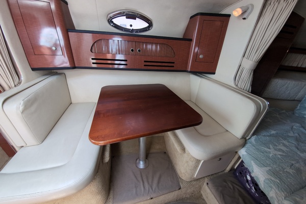 28ft Sea Ray Yacht For Sale