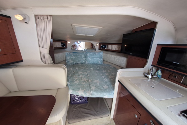 28ft Sea Ray Yacht For Sale