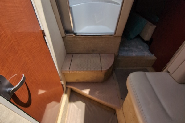 28ft Sea Ray Yacht For Sale