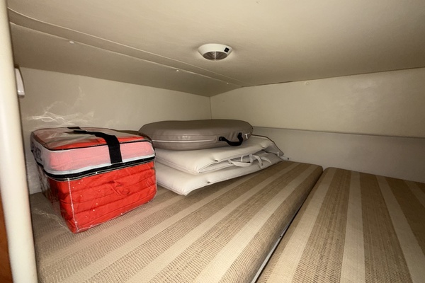26ft Four Winns Yacht For Sale