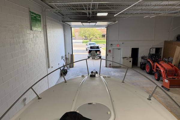 26ft Four Winns Yacht For Sale