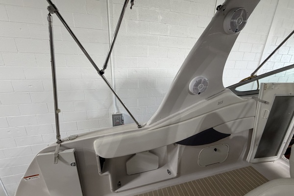 26ft Four Winns Yacht For Sale