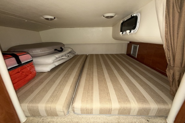 26ft Four Winns Yacht For Sale