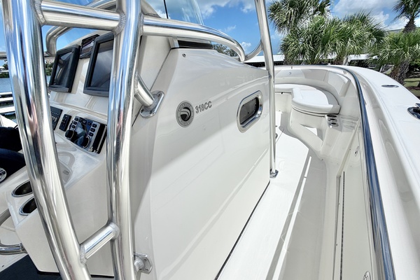 30ft Edgewater Yacht For Sale