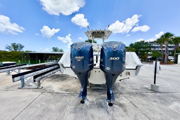 30ft Edgewater Yacht For Sale